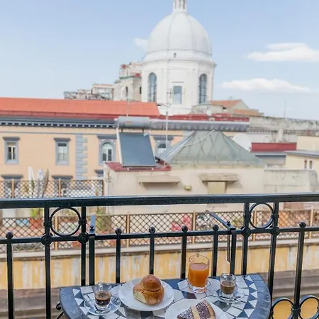 Blu Parthenope Konukevi 4*