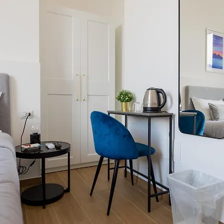 Blu Parthenope Πανσιόν