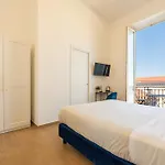 Blu Parthenope ゲストハウス 4*